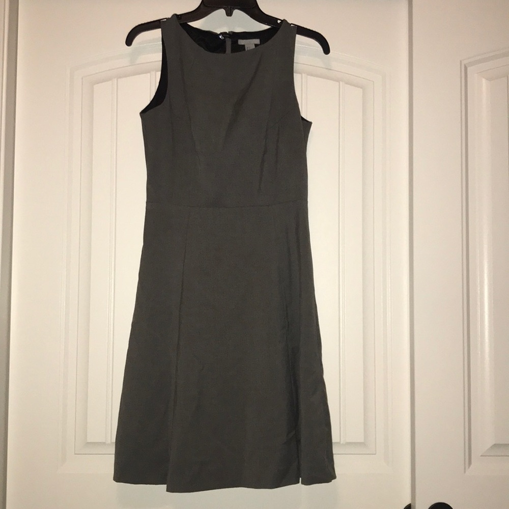 Gray sleeveless Dress